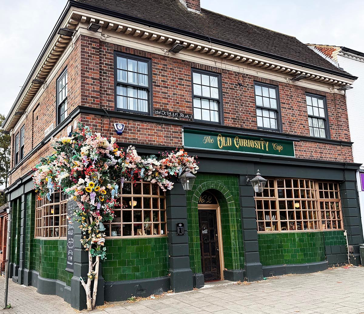 The Old Curiosity Cafe