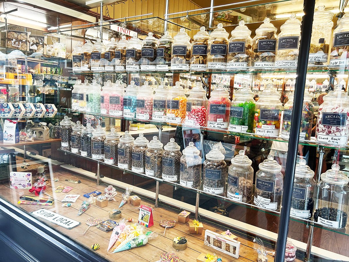 Arcadia Sweet Shop